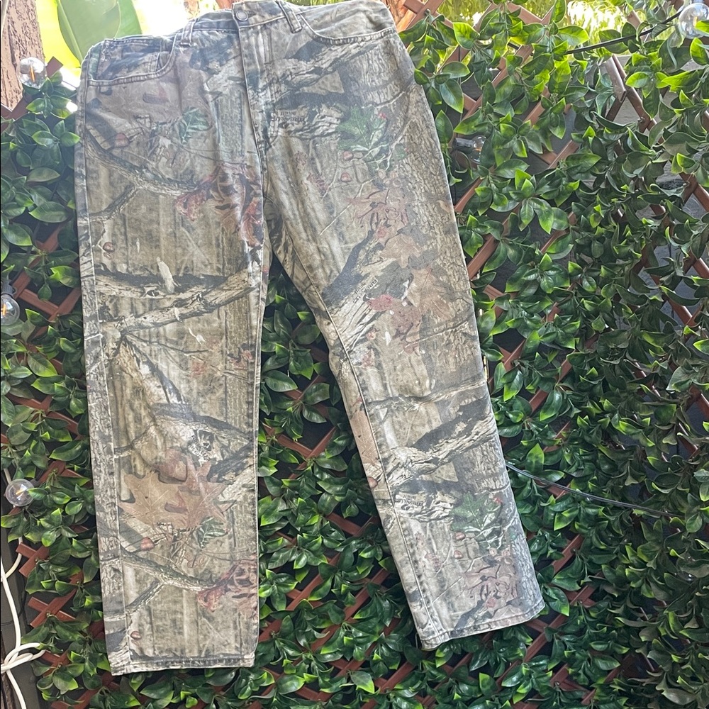 Mossy Oak Green and Brown Cargo Pants